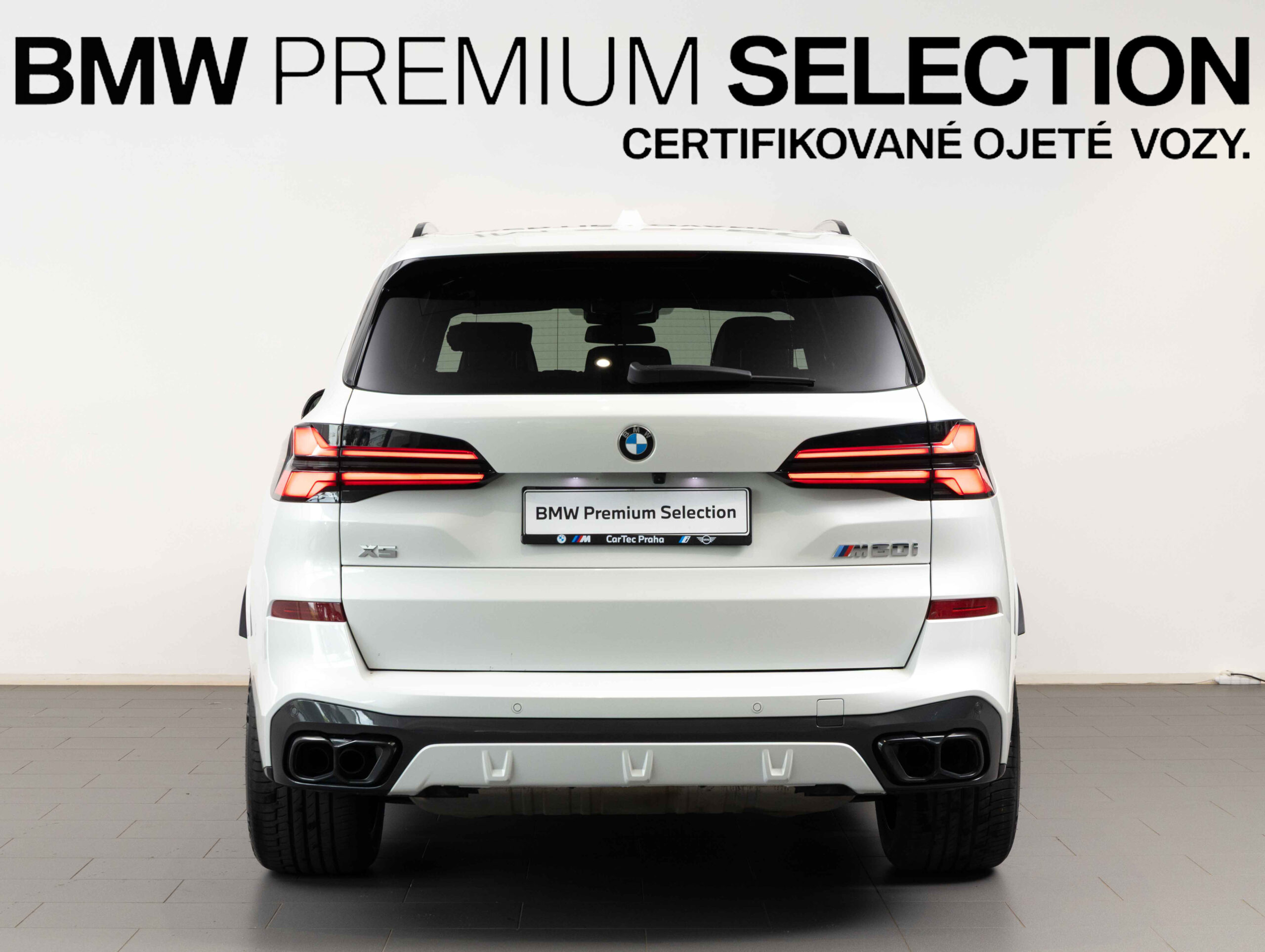 BMW X5 M60i