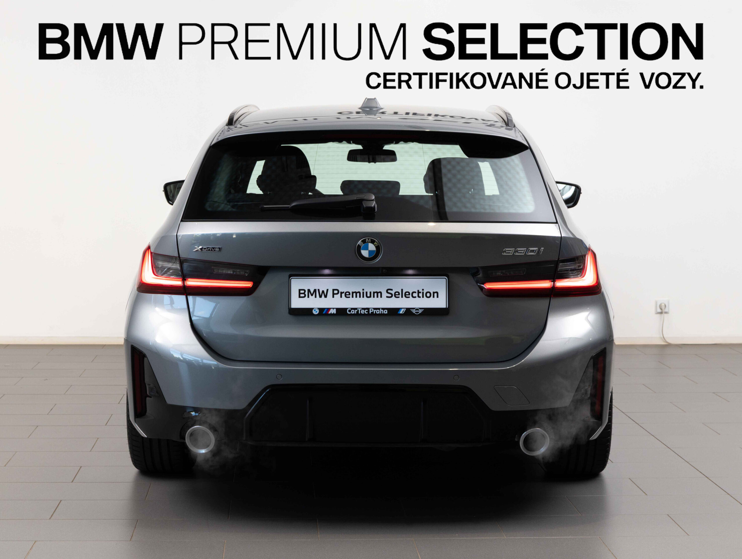 BMW 330i xDrive Touring