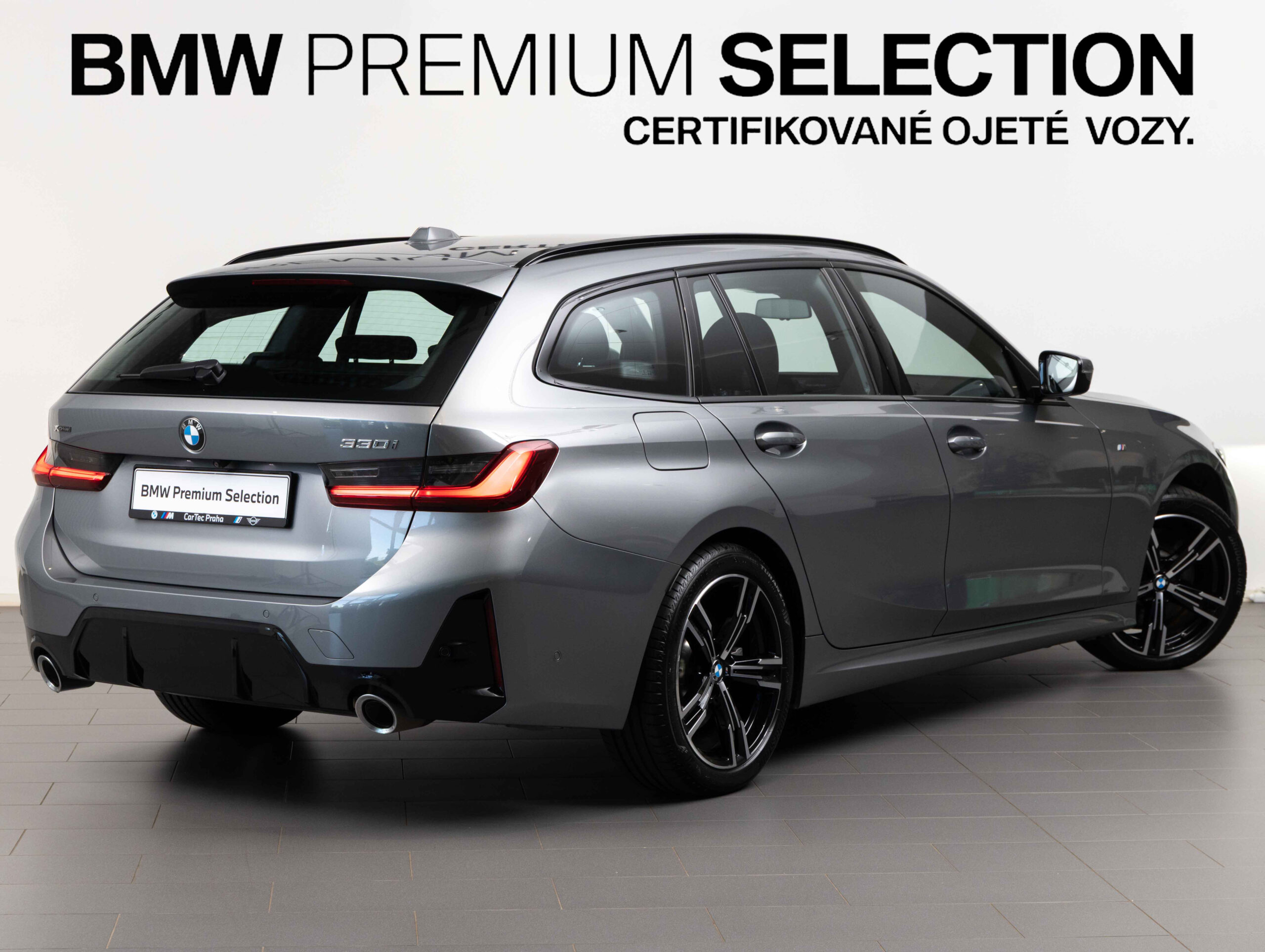 BMW 330i xDrive Touring
