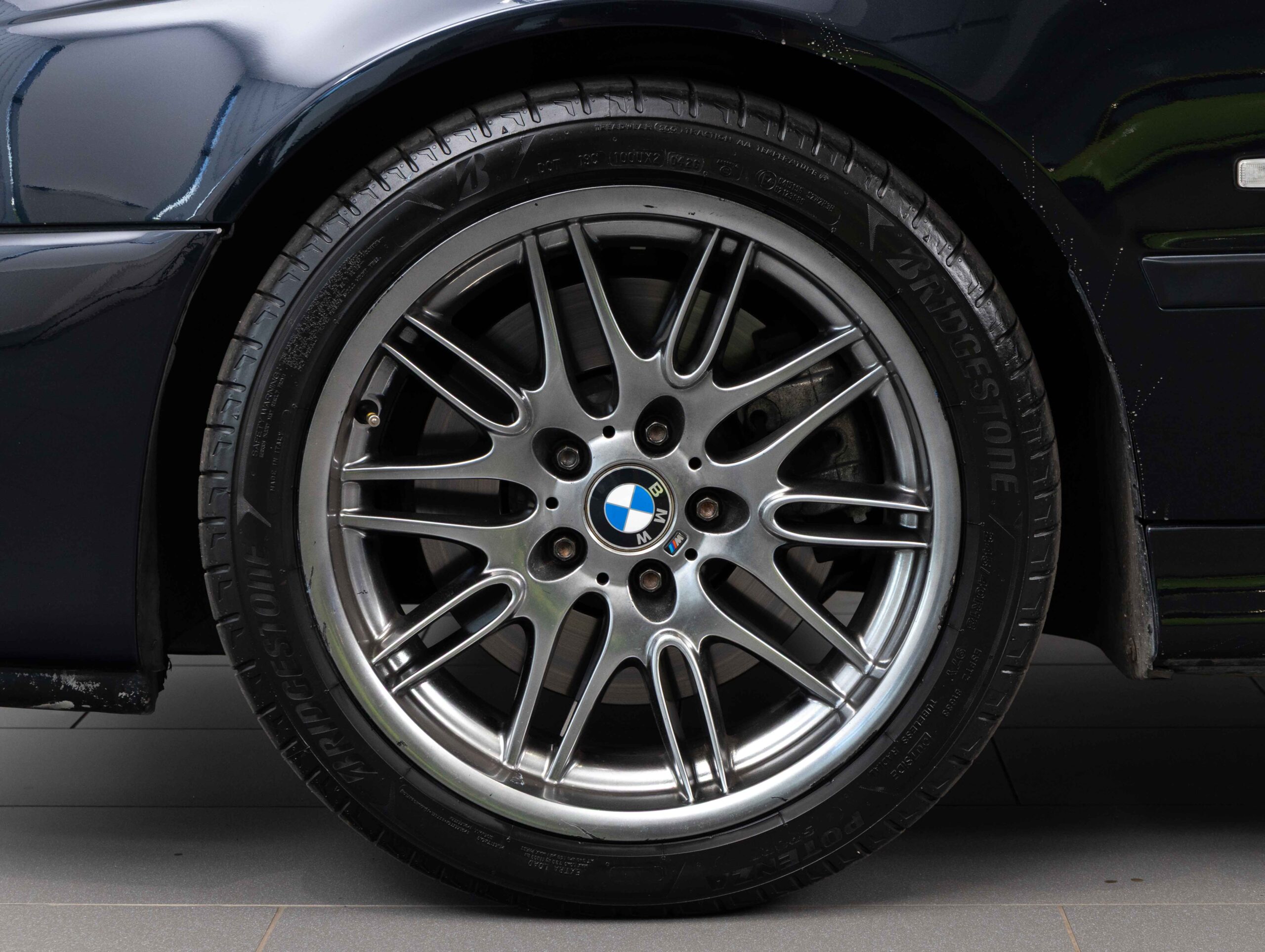 BMW BMW M5