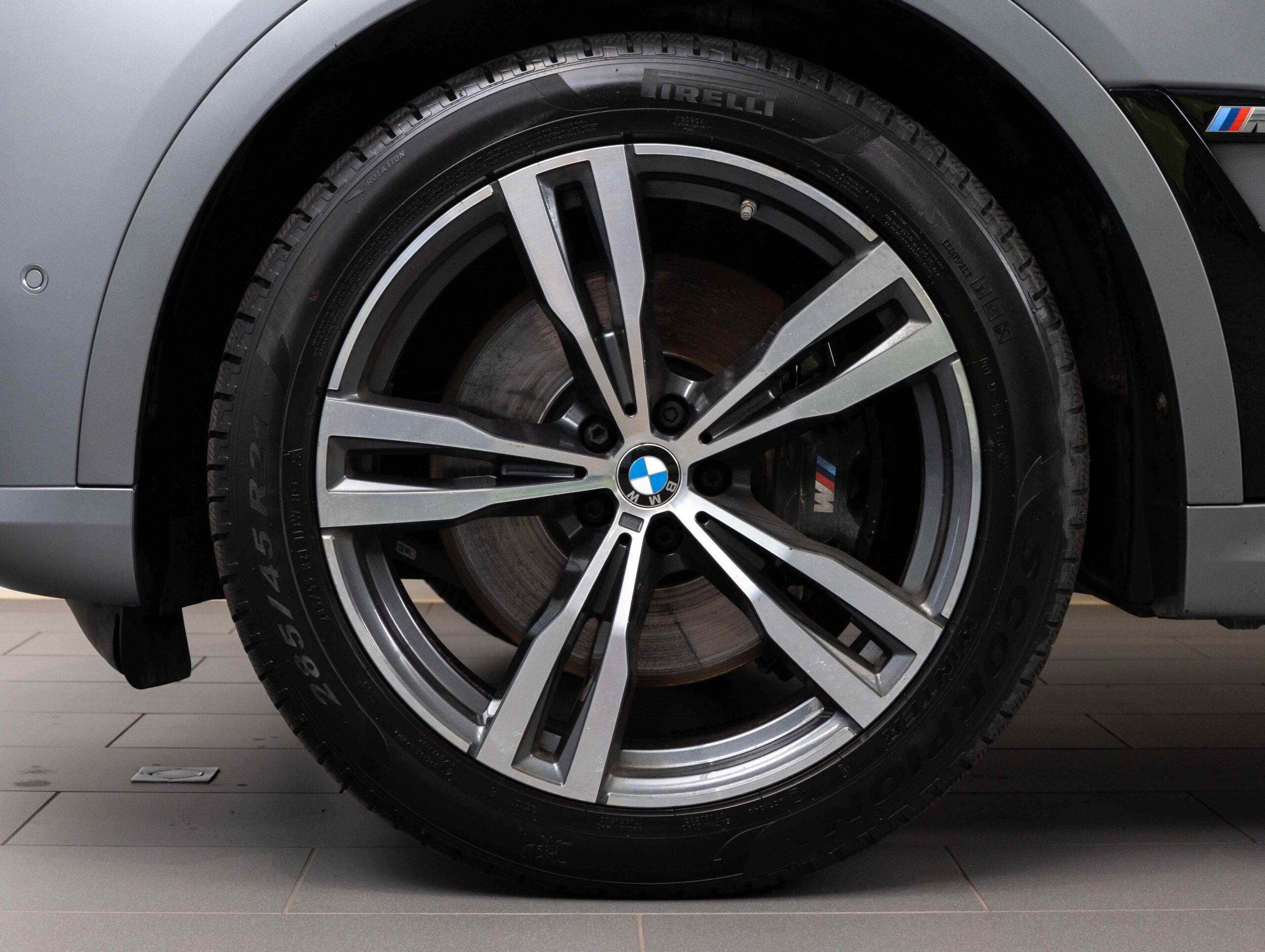 BMW X7 M60i xDrive