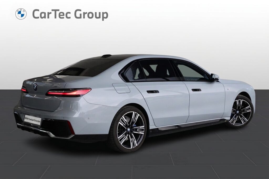 BMW i7 xDrive60