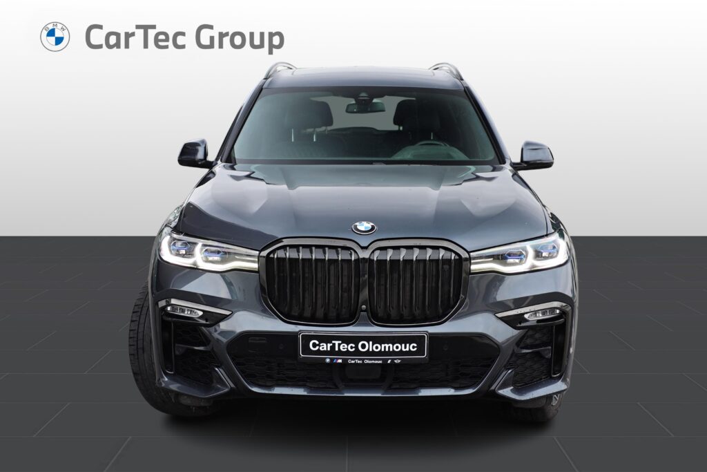 BMW X7 M50d