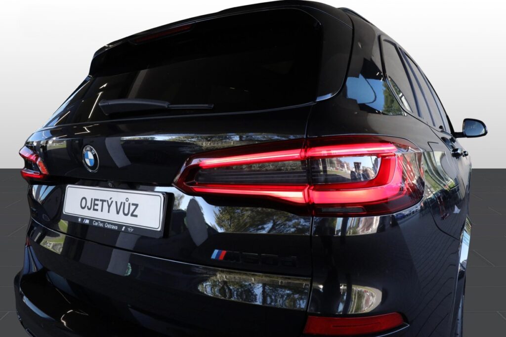 BMW X5 M50d