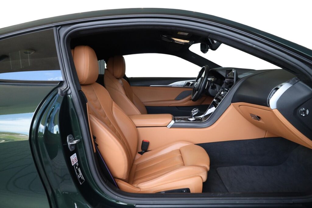 BMW M850i xDrive Coupe