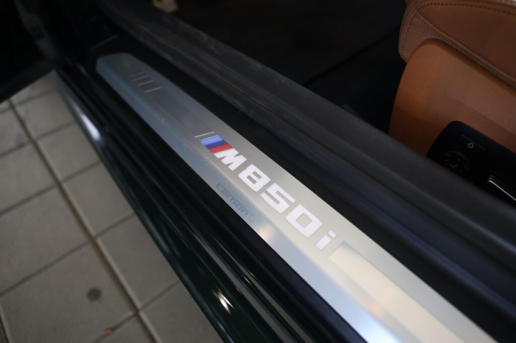 BMW M850i xDrive Coupe