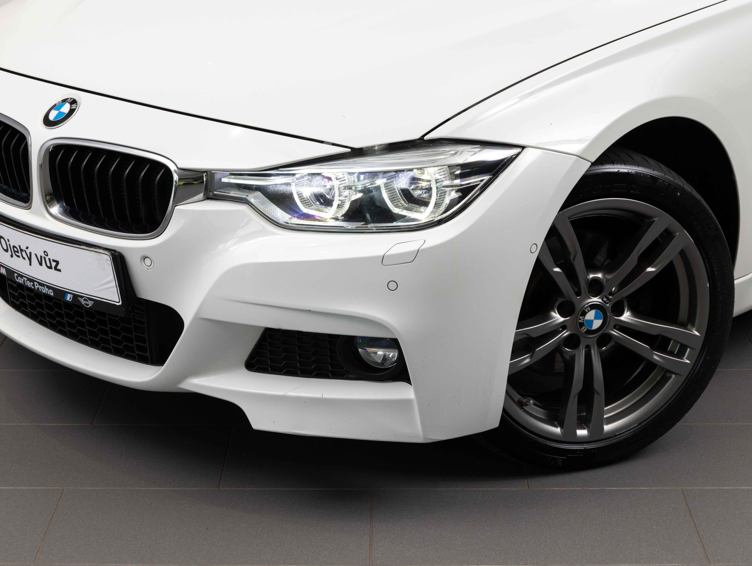 BMW 320d xDrive Limousine