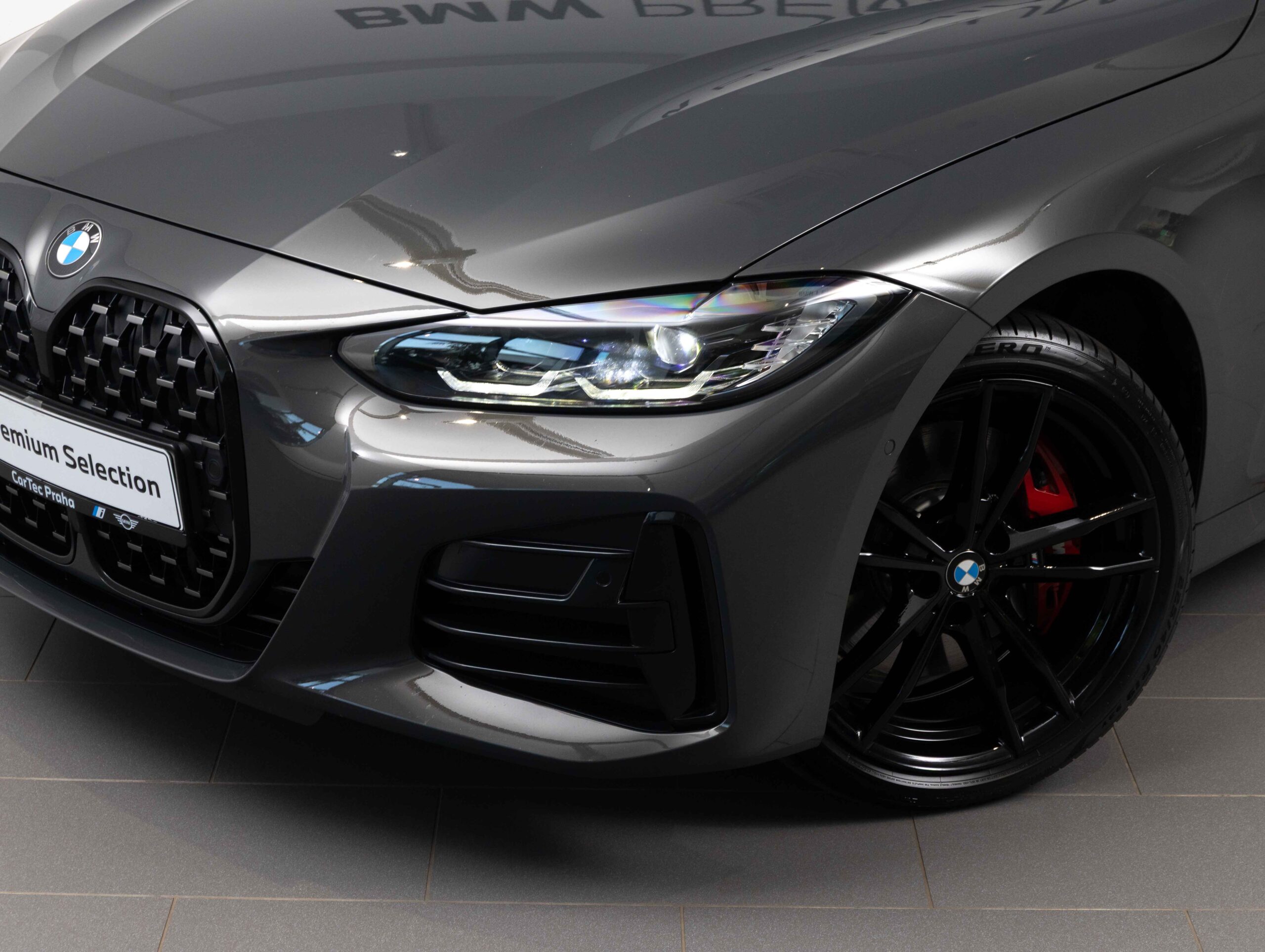 BMW M440i xDrive Convertible