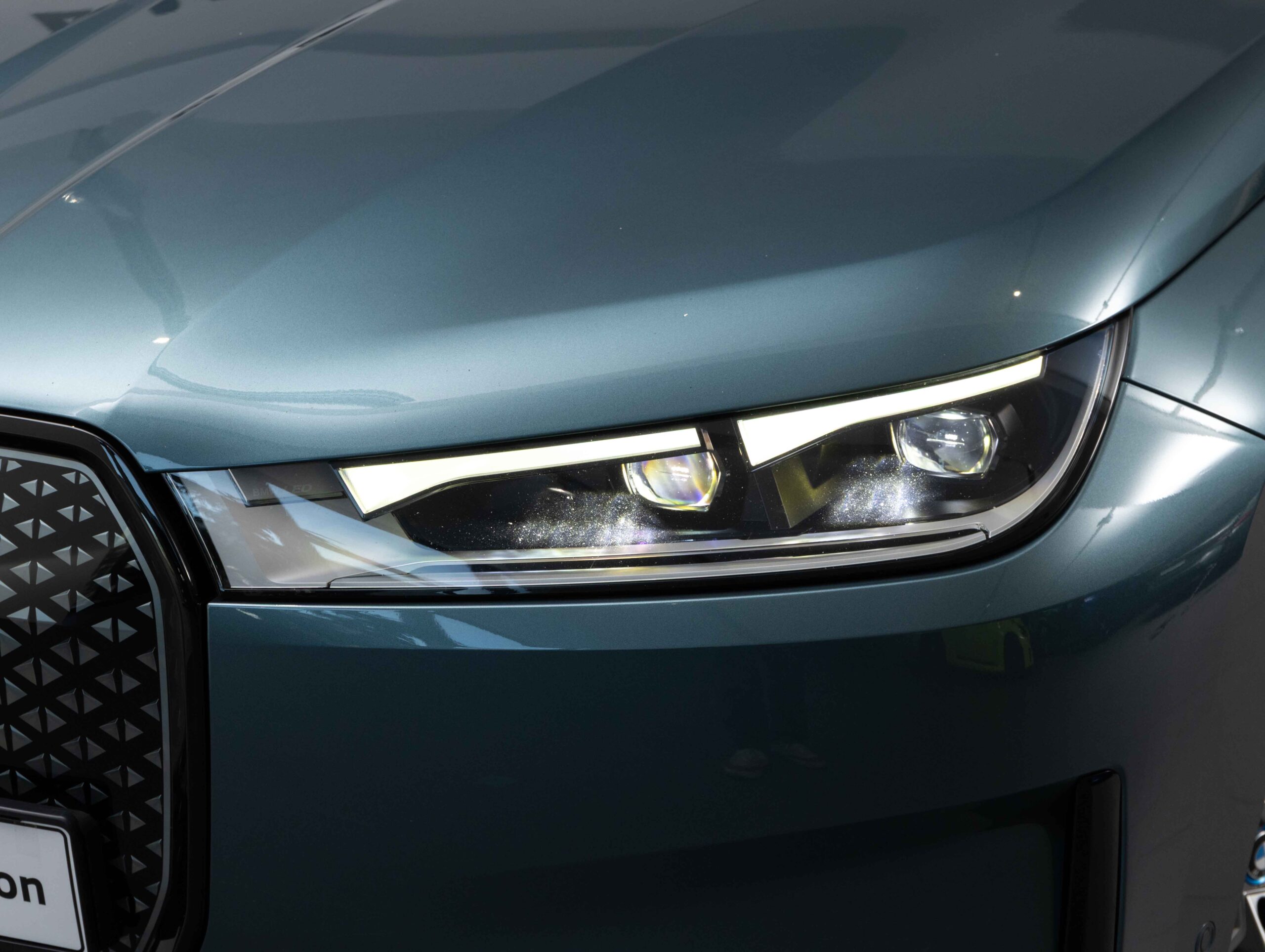 BMW iX xDrive50