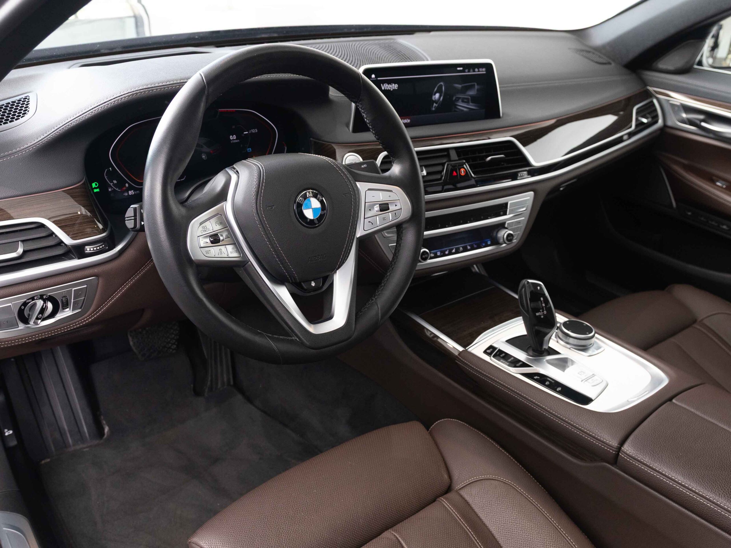 BMW 750Li xDrive Sedan