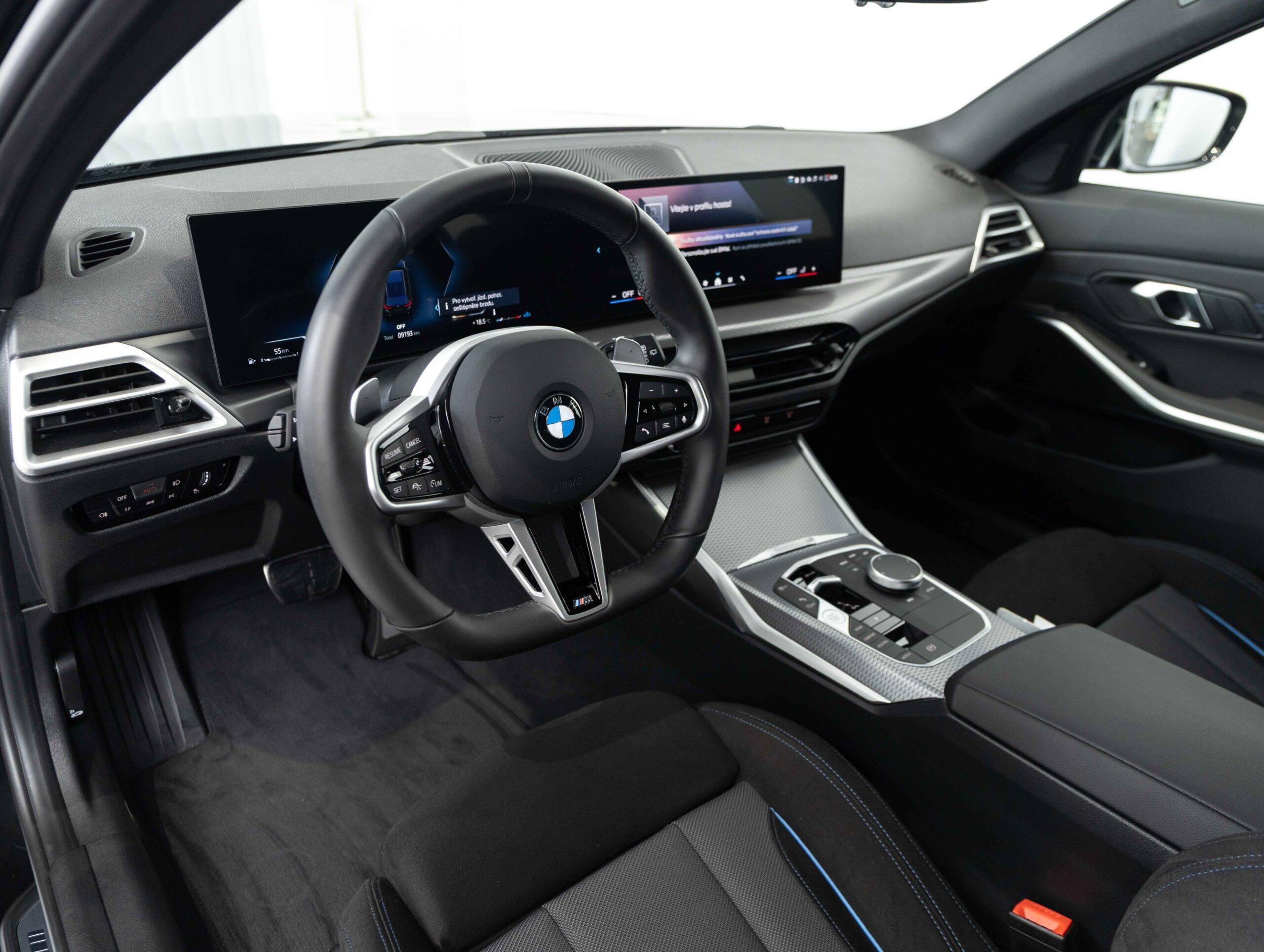 BMW 330i xDrive Touring