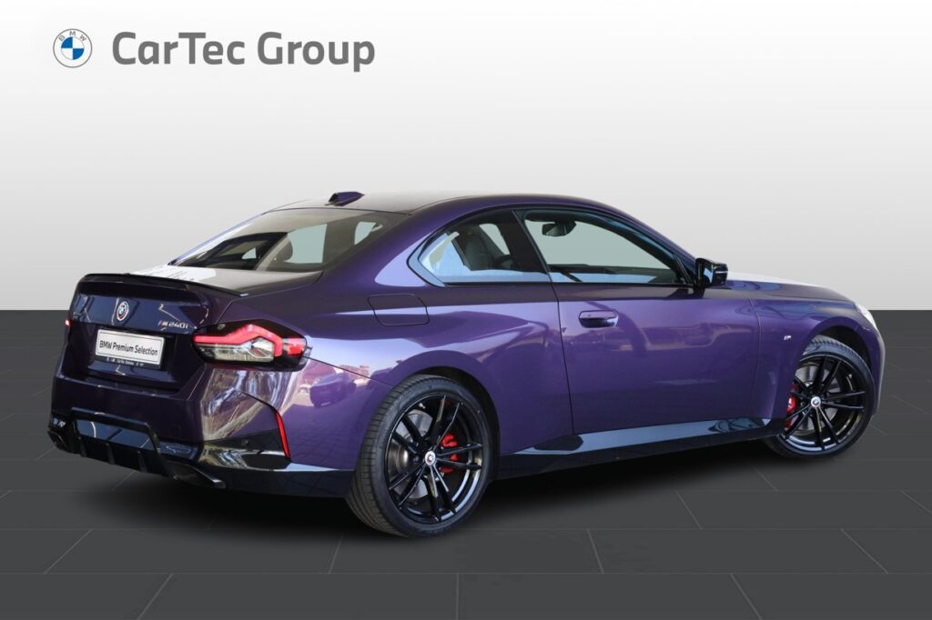 BMW M240i xDrive Coupé