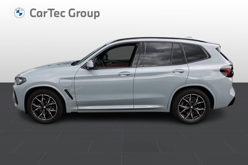 BMW X3 xDrive30e