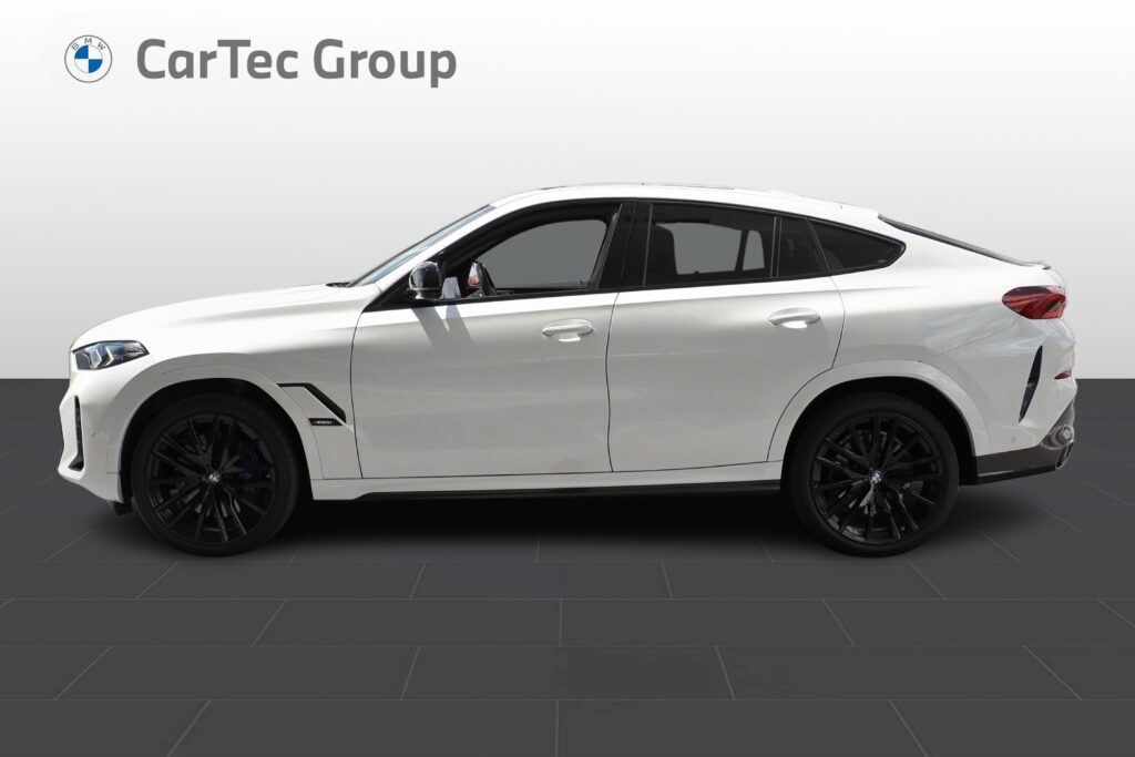 BMW X6 M60i