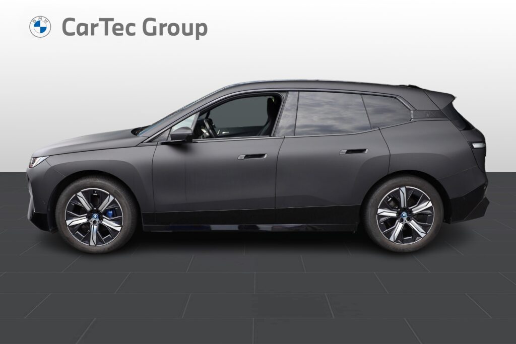 BMW iX xDrive40