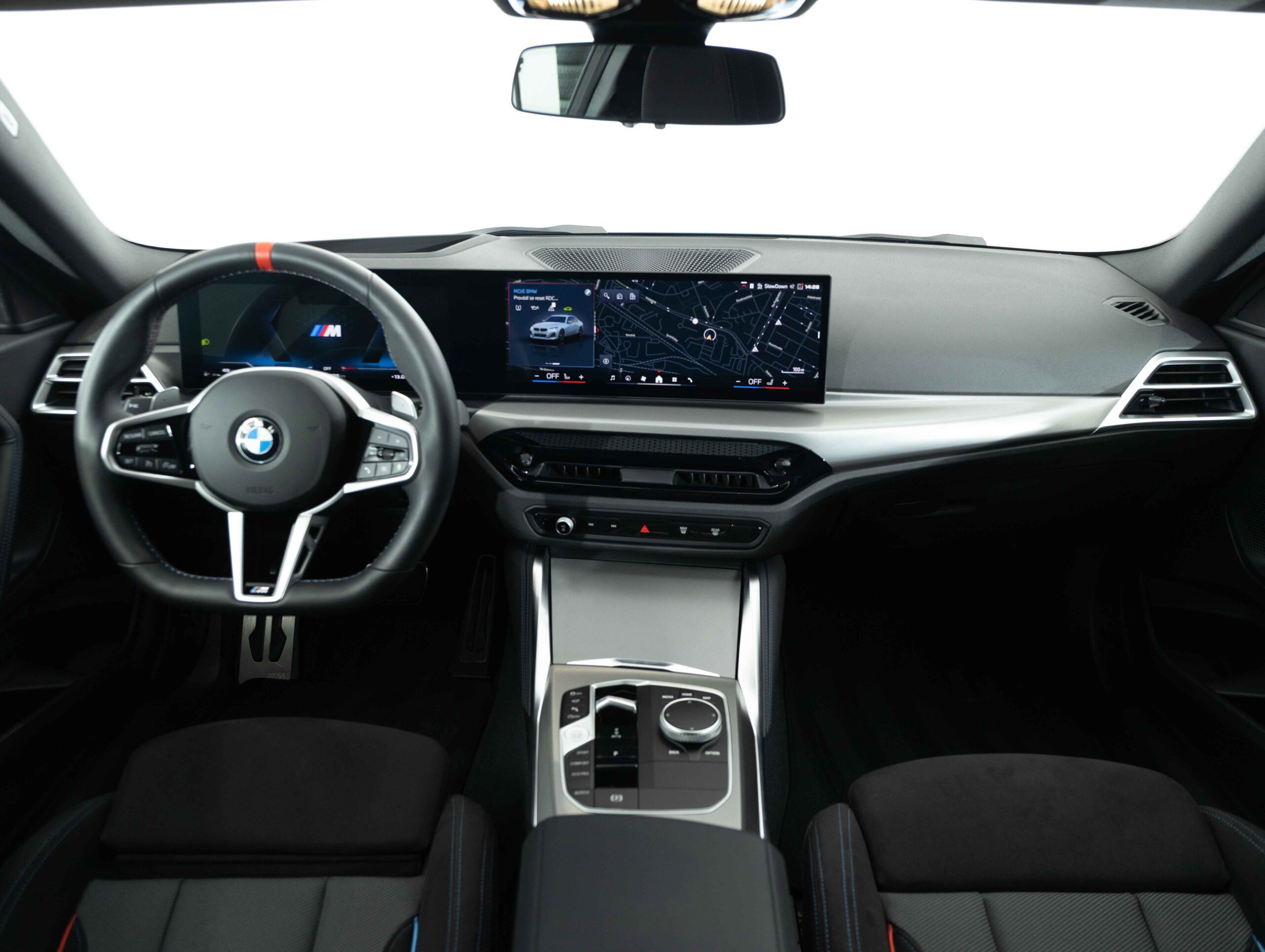 BMW M240i xDrive Coupé