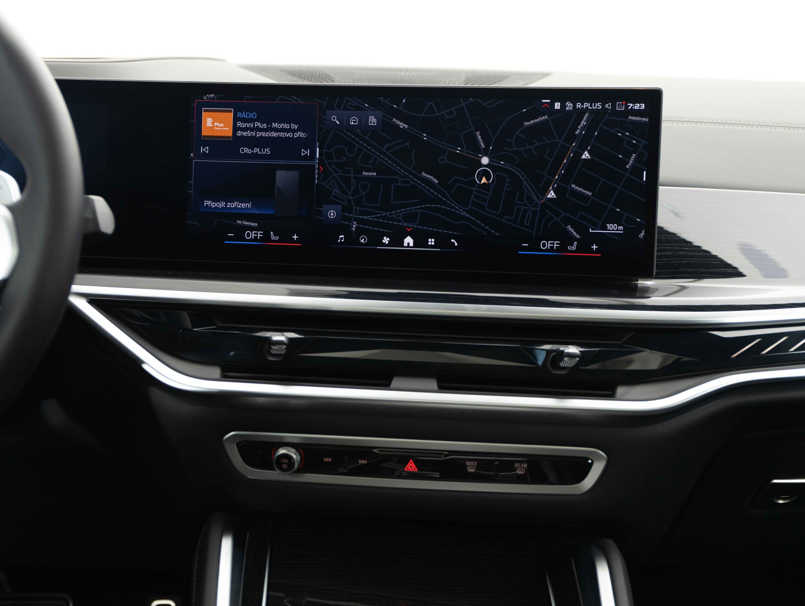BMW X6 M60i
