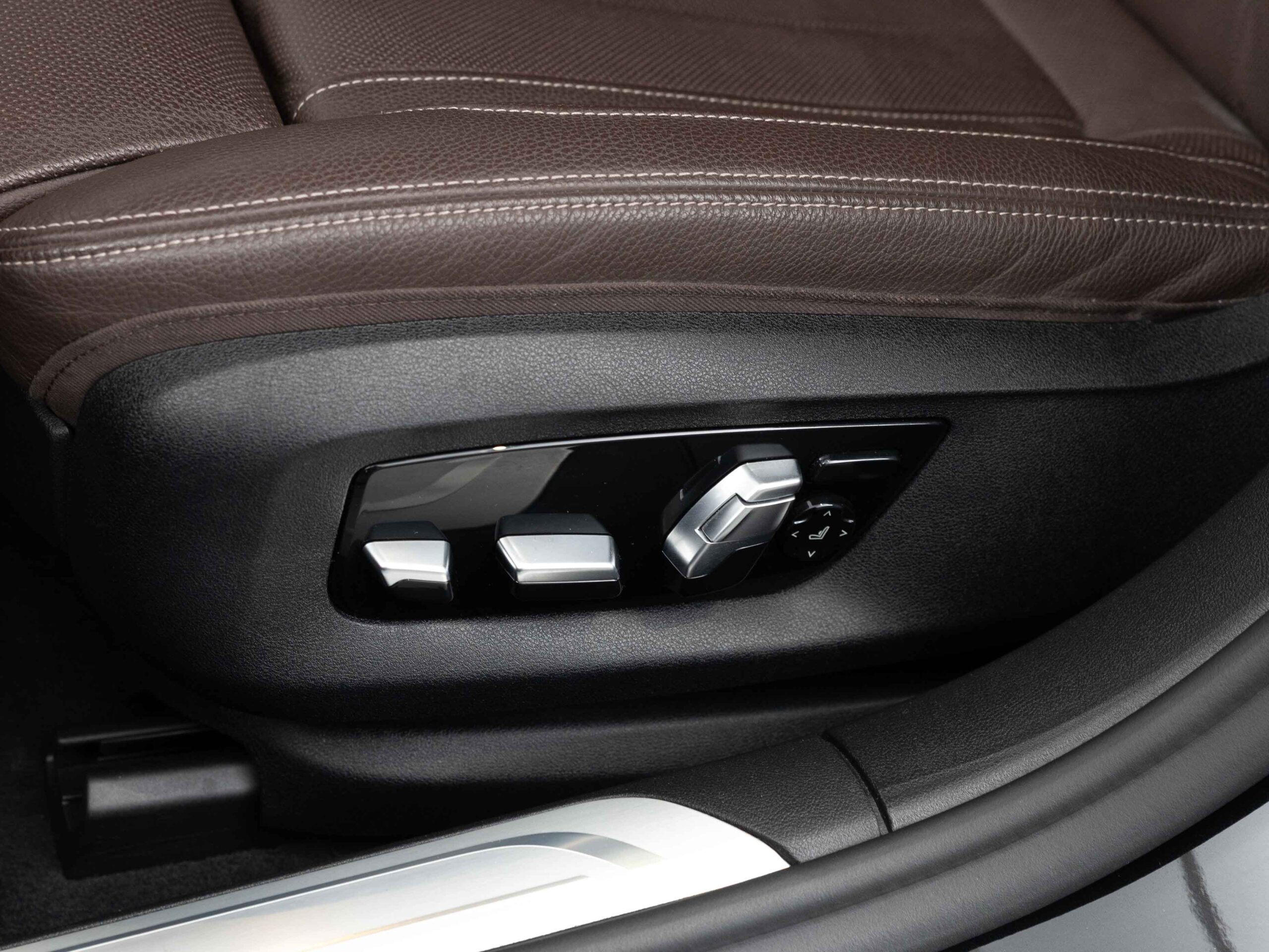 BMW 750Li xDrive Sedan