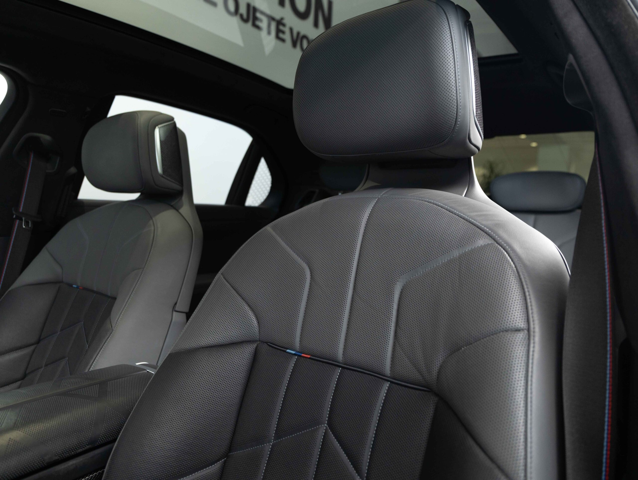 BMW 750e xDrive