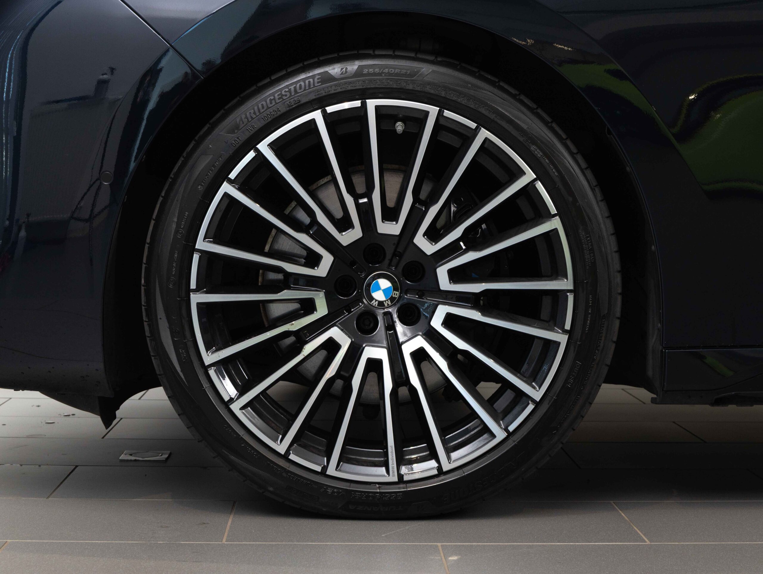 BMW 740d xDrive Sedan