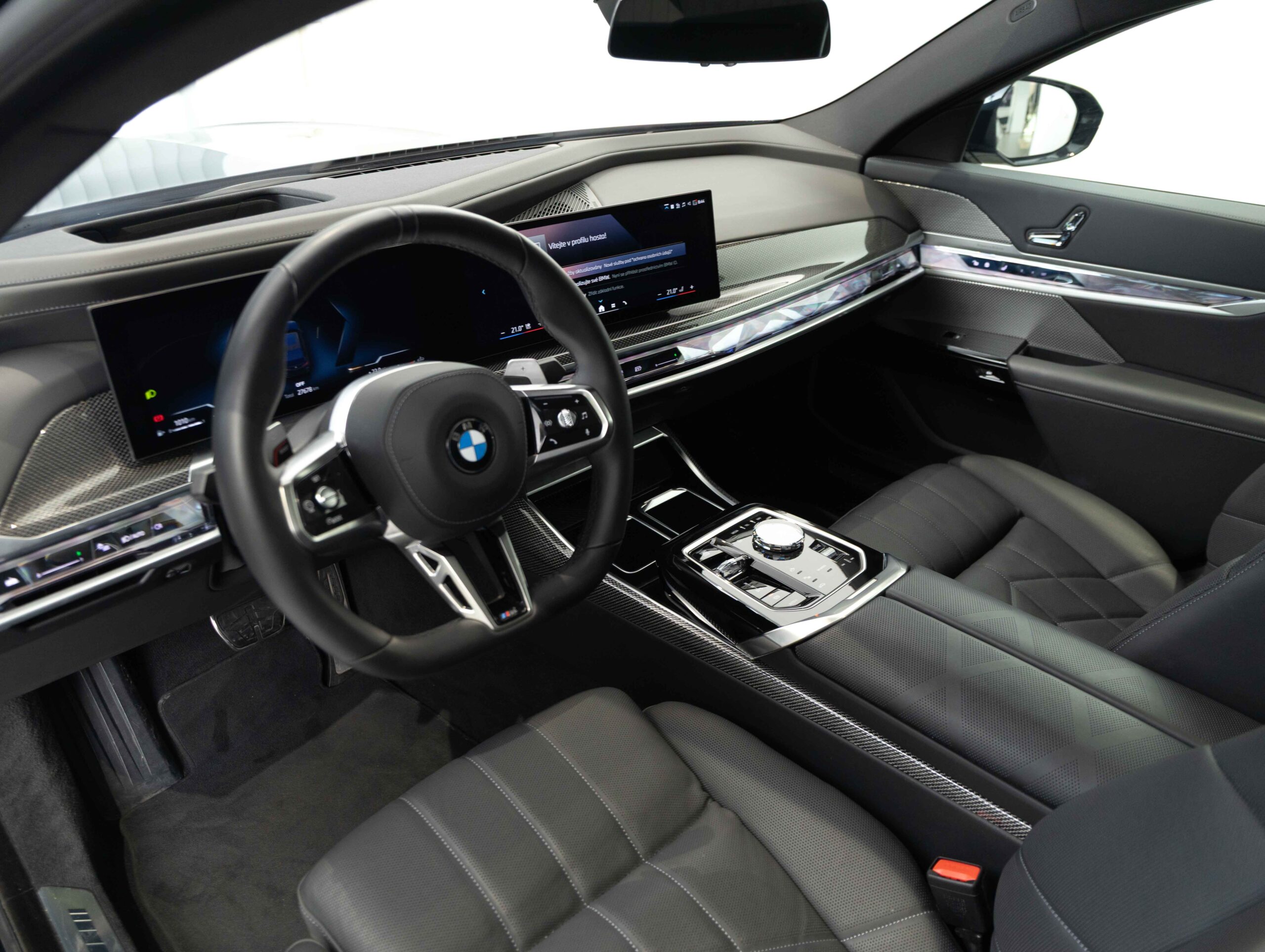 BMW 740d xDrive Sedan