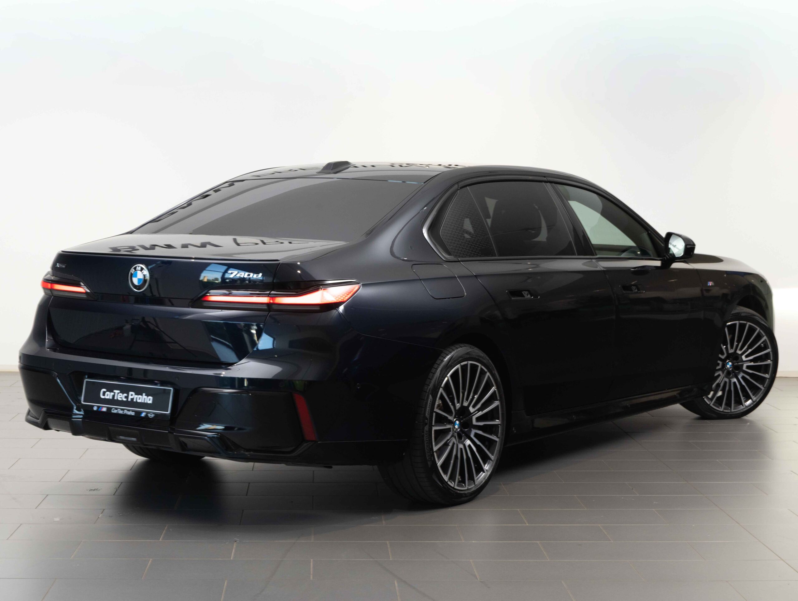 BMW 740d xDrive Sedan