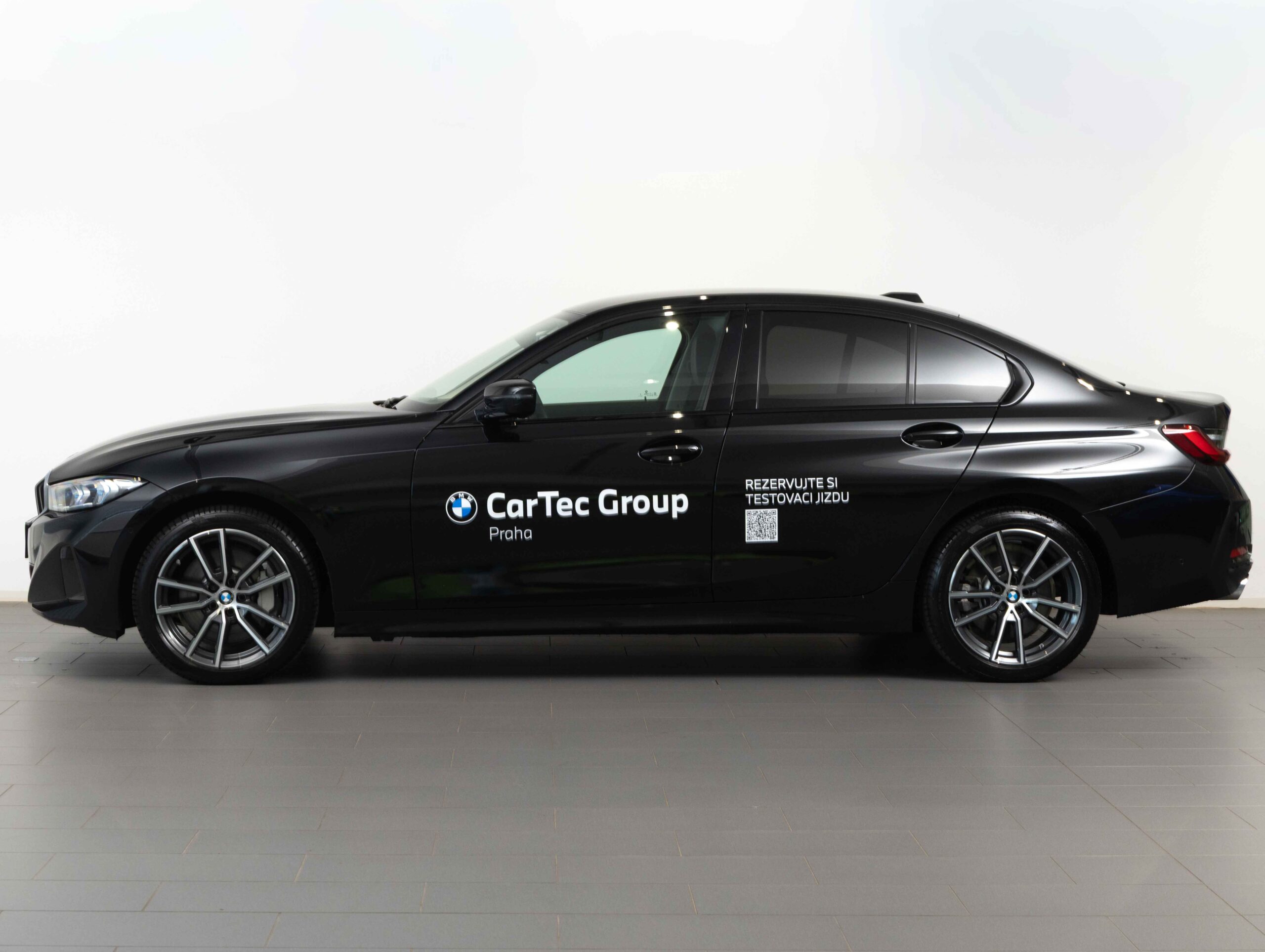 BMW 330d xDrive Sedan