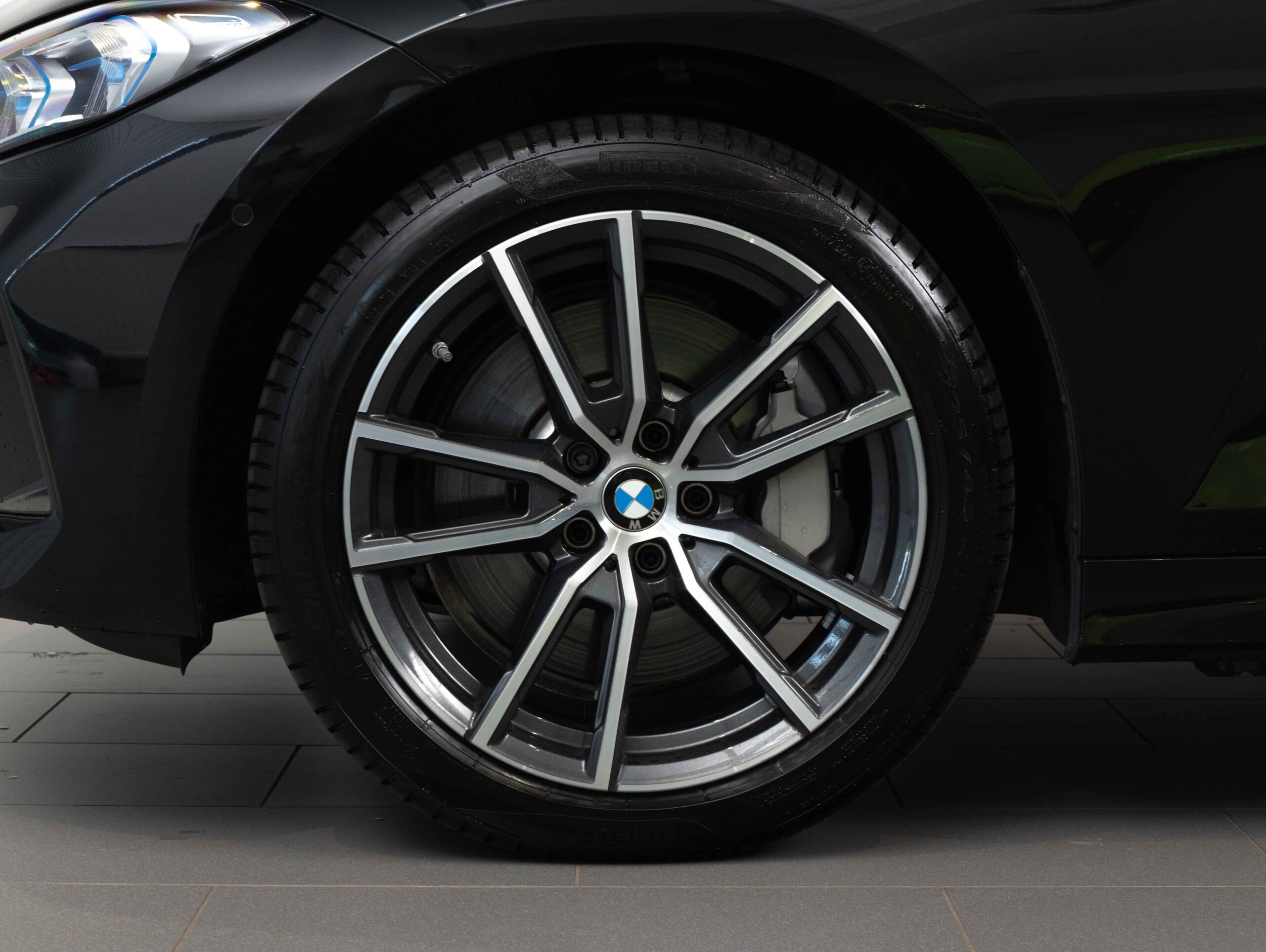 BMW 330d xDrive Sedan