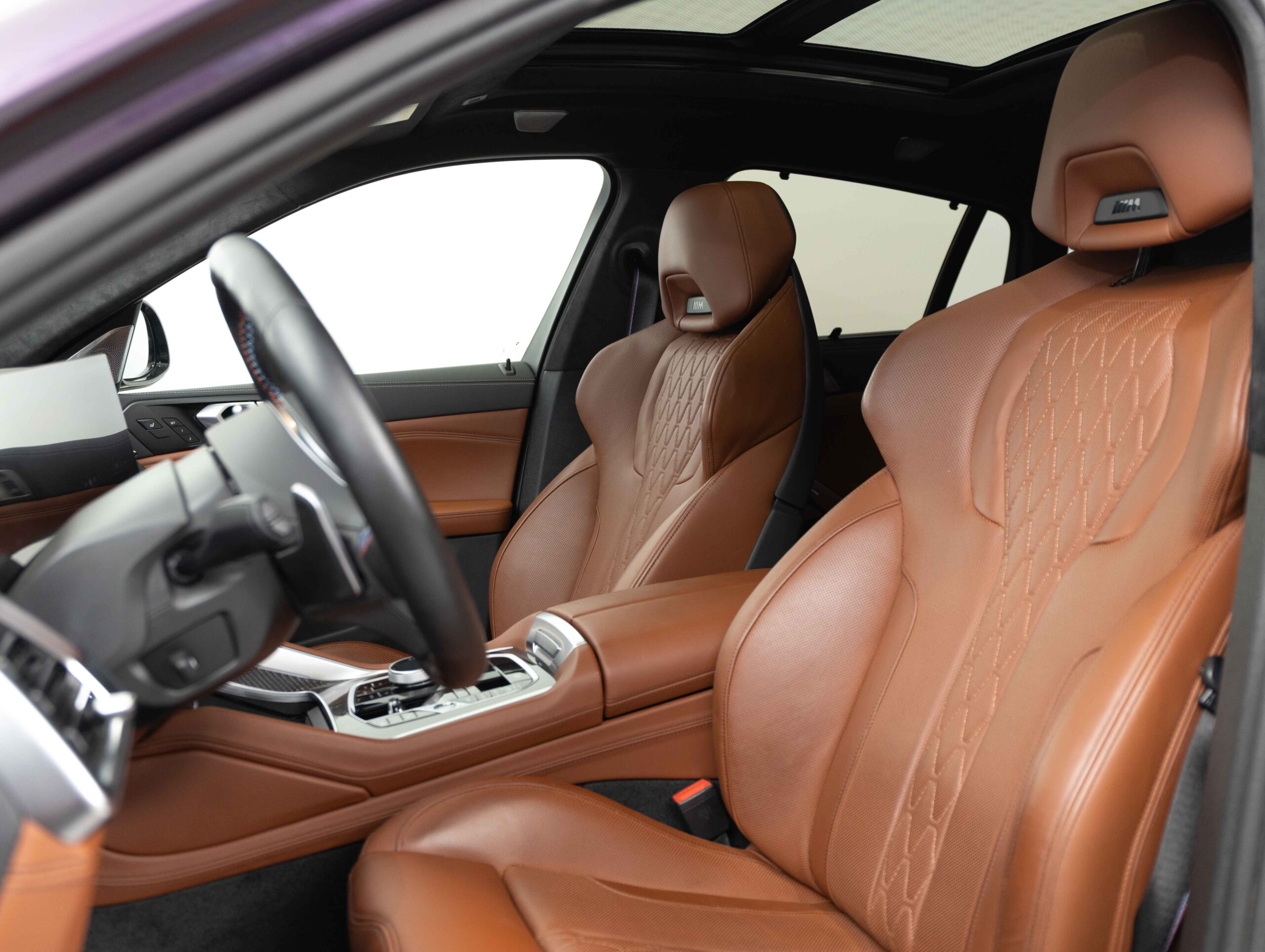 BMW X6 M60i