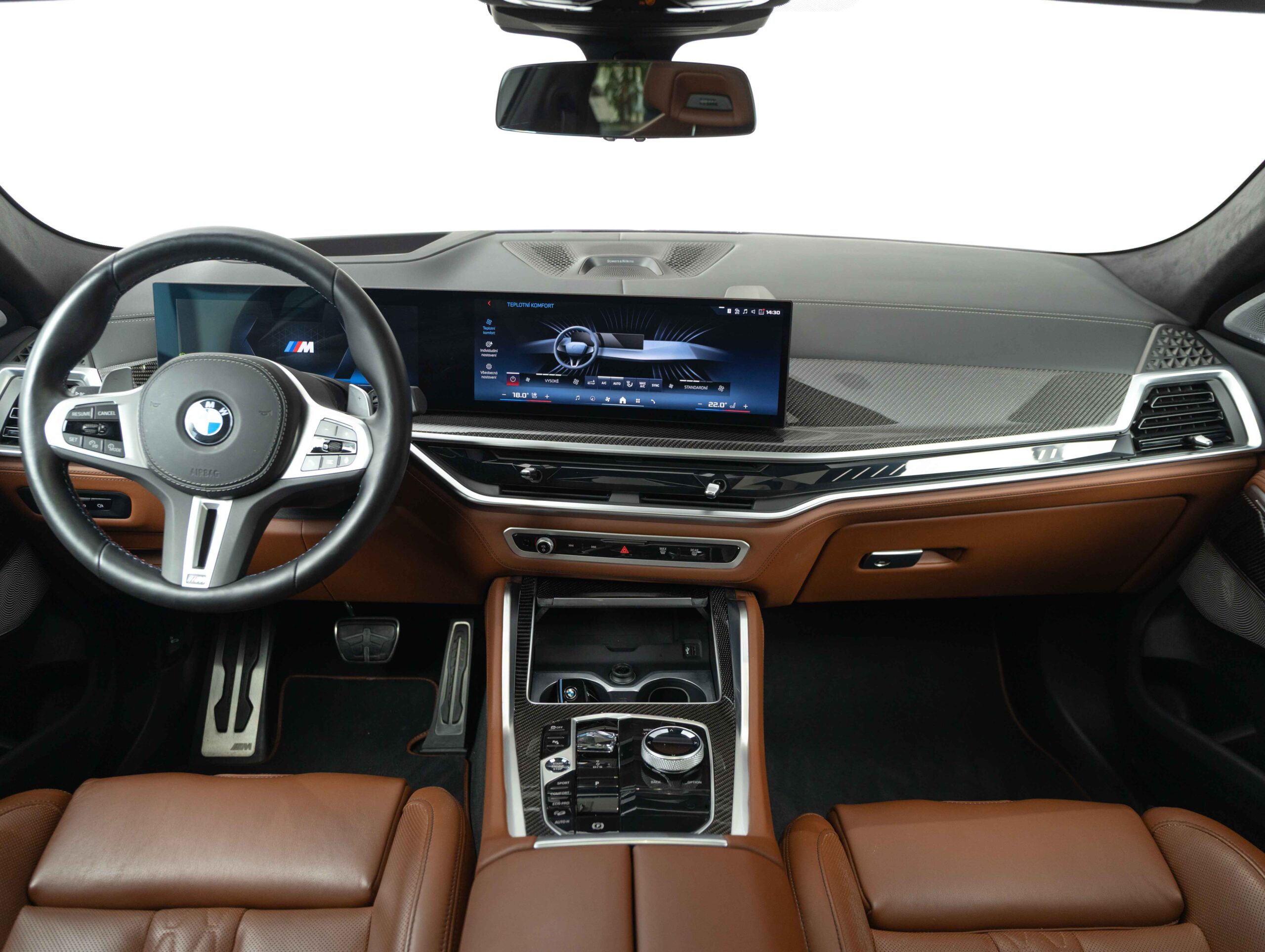 BMW X6 M60i