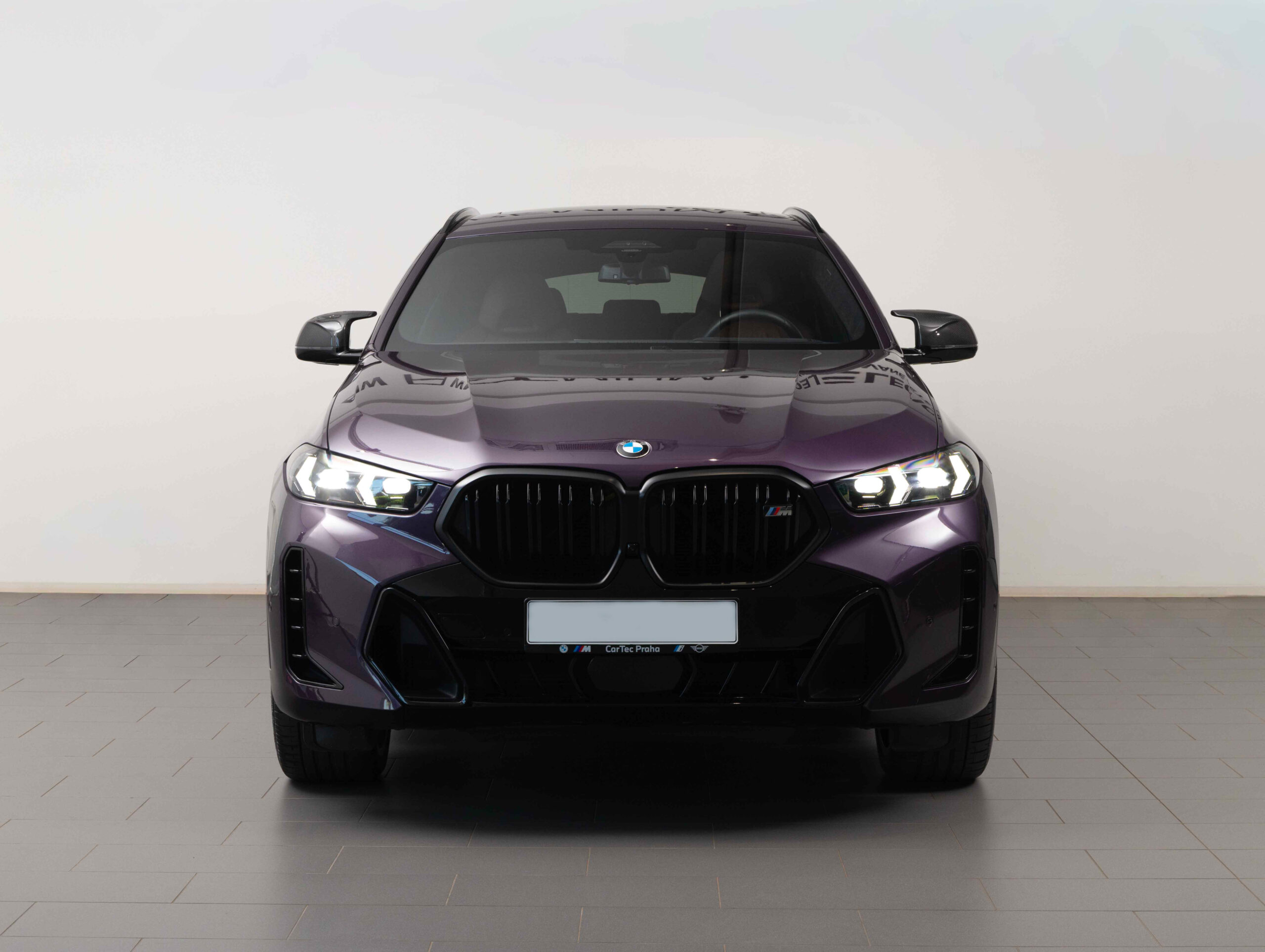 BMW X6 M60i