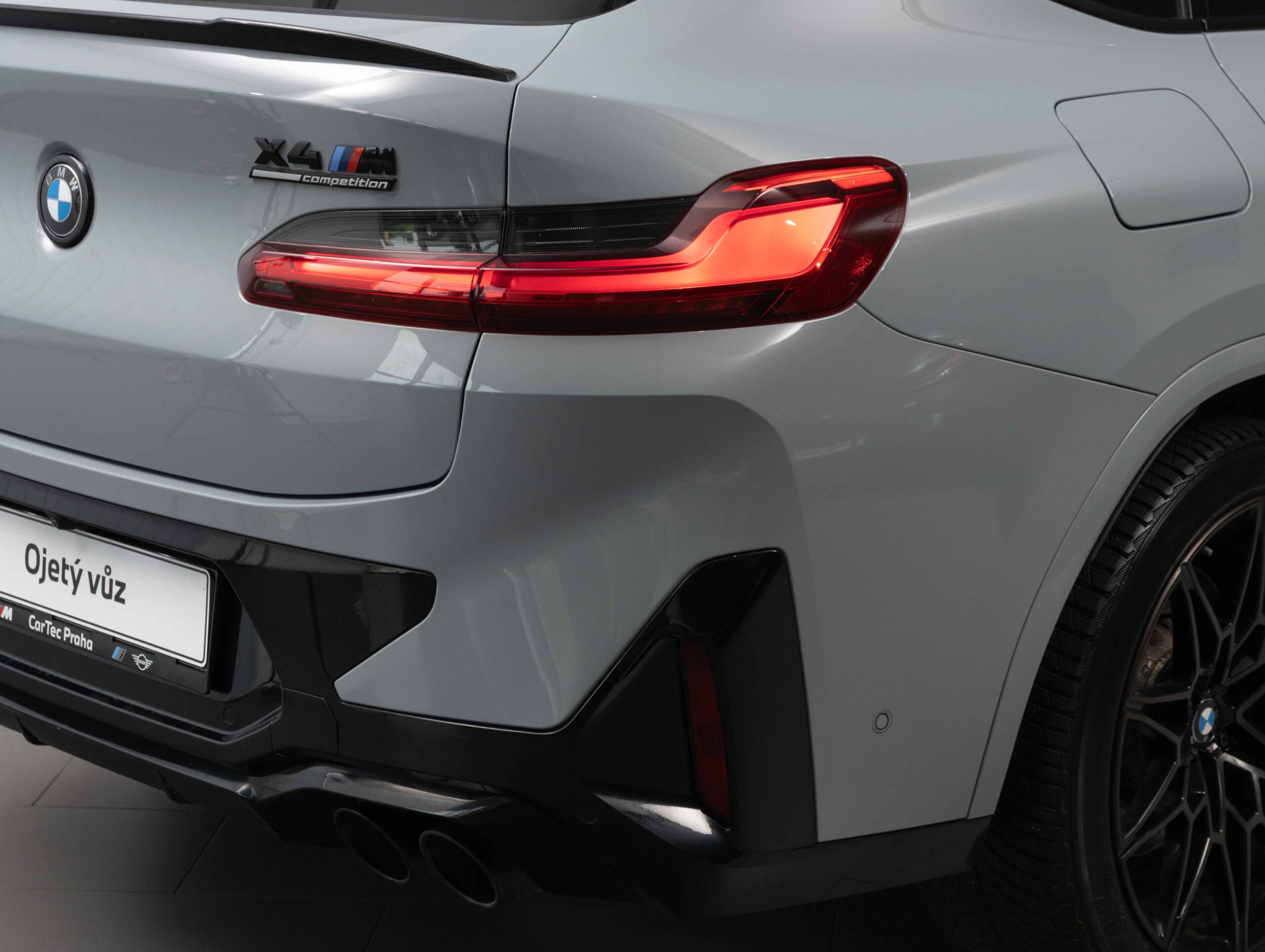 BMW X4 M