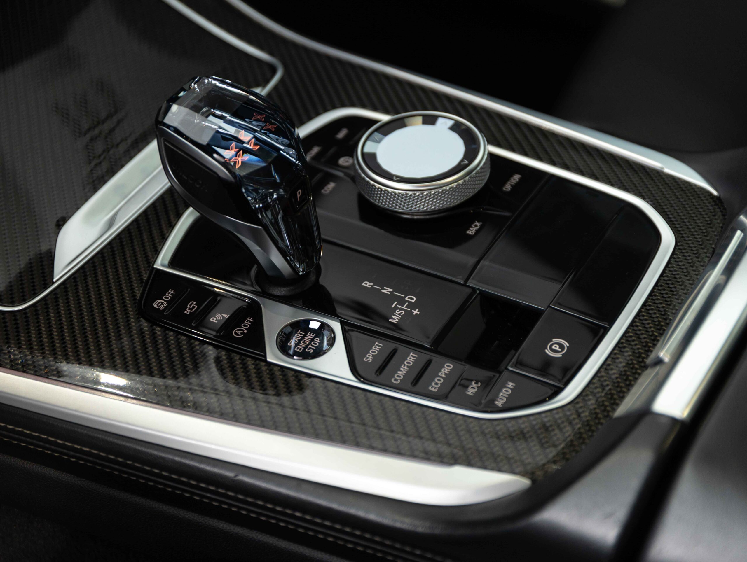 BMW X5 M50i