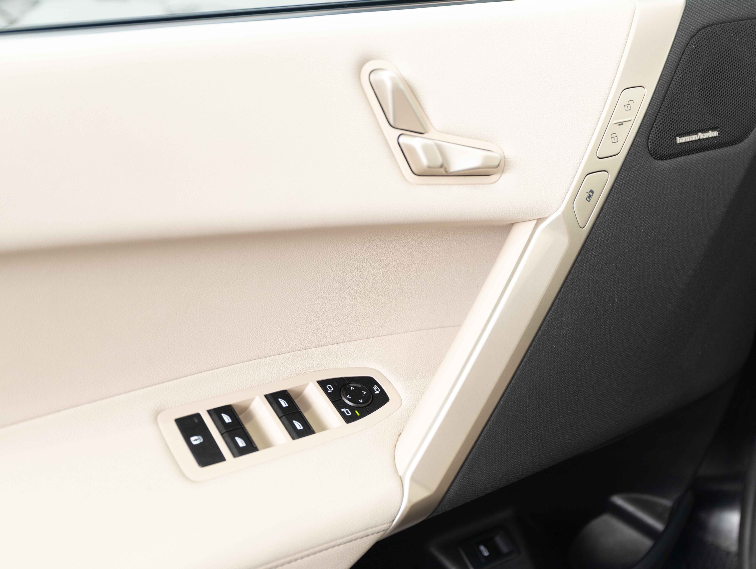 BMW iX xDrive50