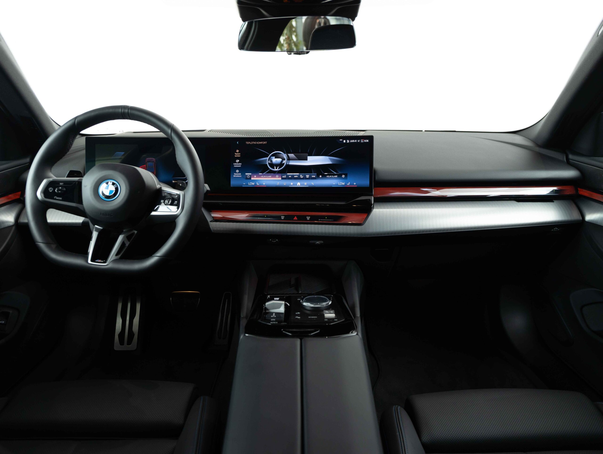 BMW 550e xDrive