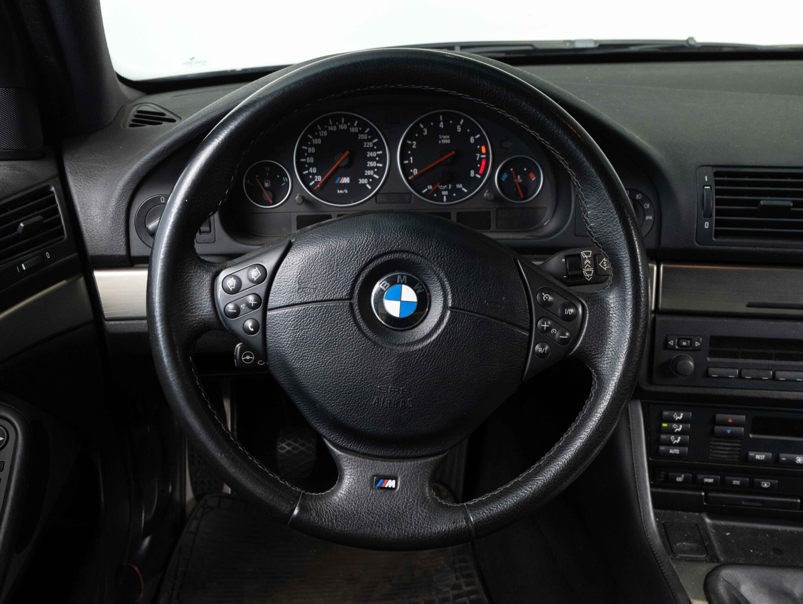 BMW BMW M5