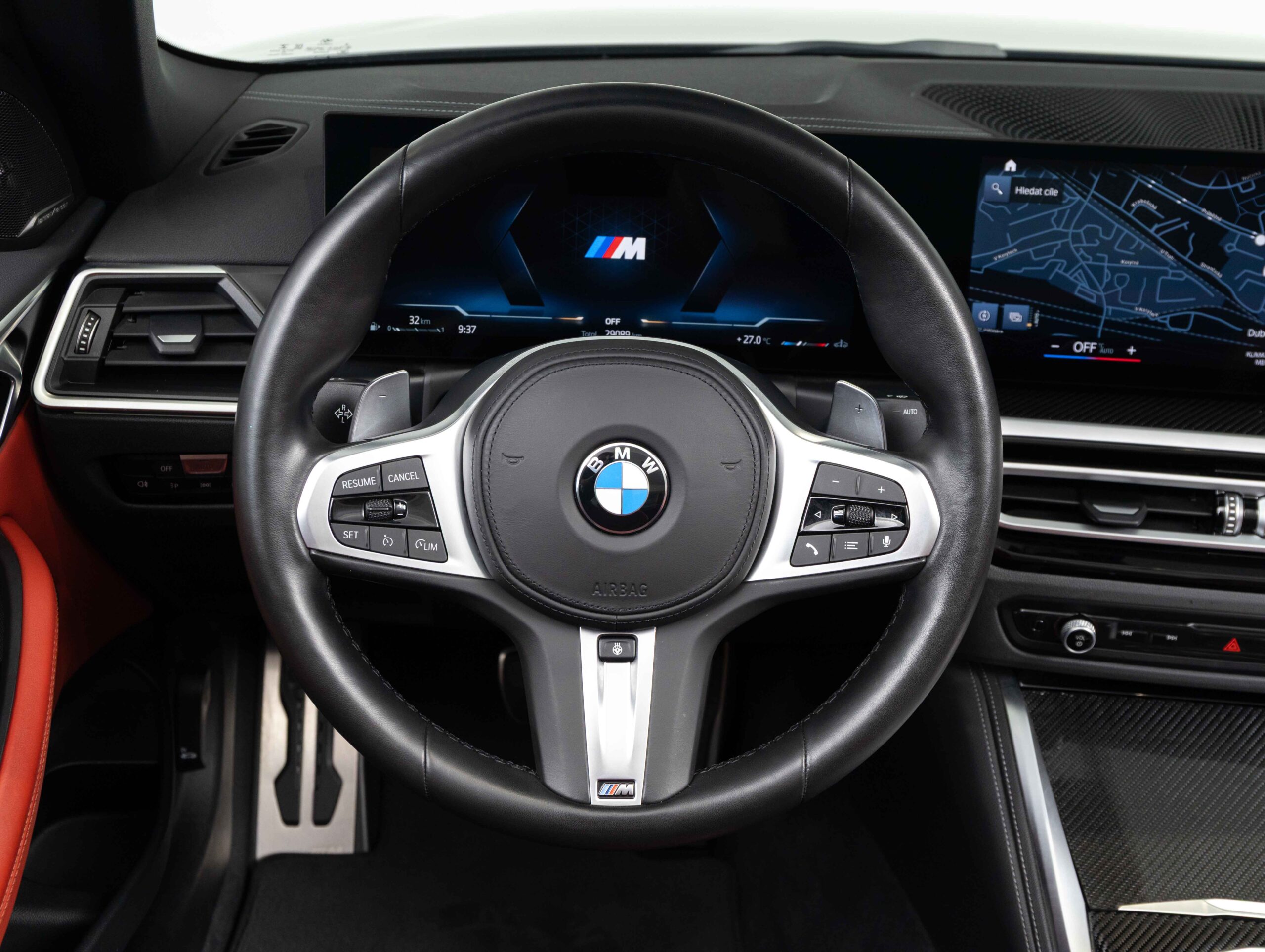 BMW M440i xDrive Convertible