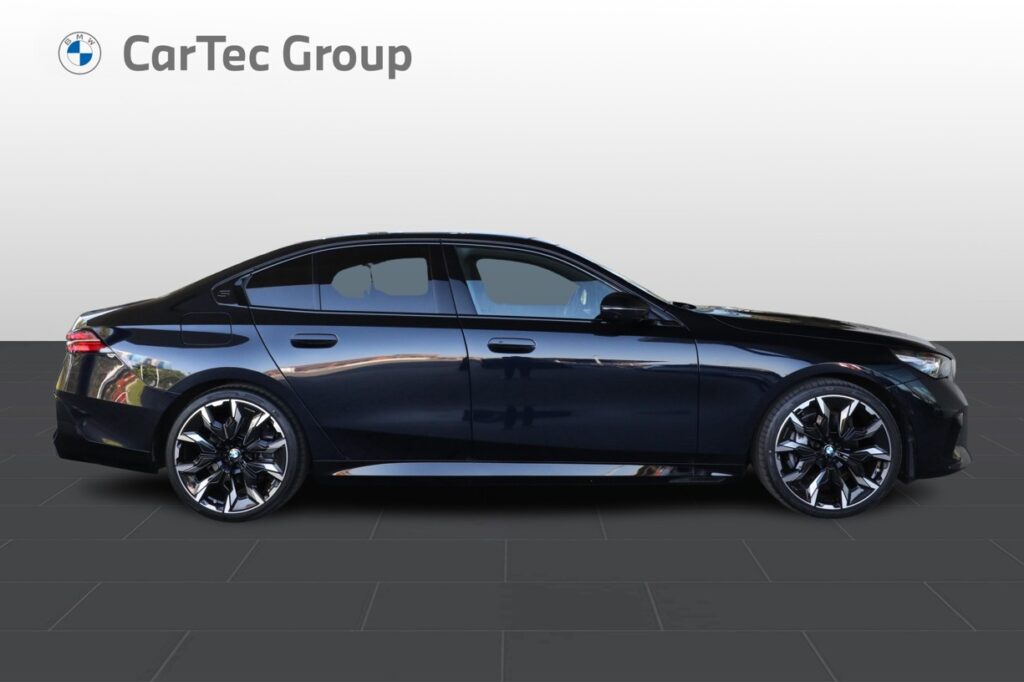 BMW 540d xDrive Sedan