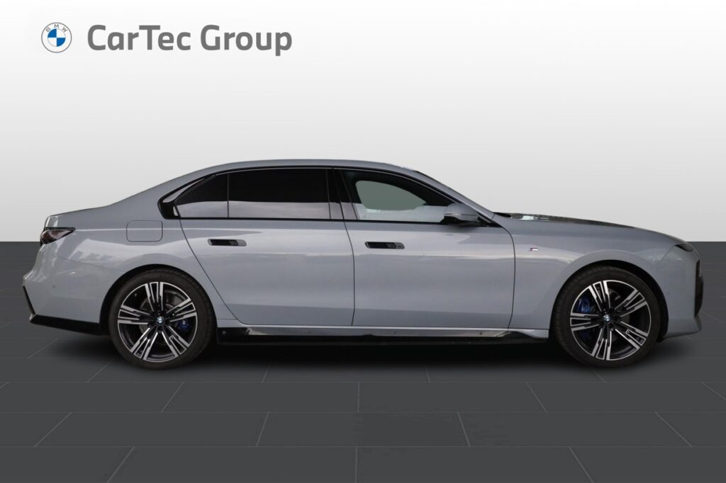 BMW i7 xDrive60