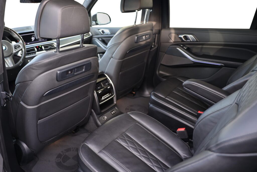 BMW X7 M50d