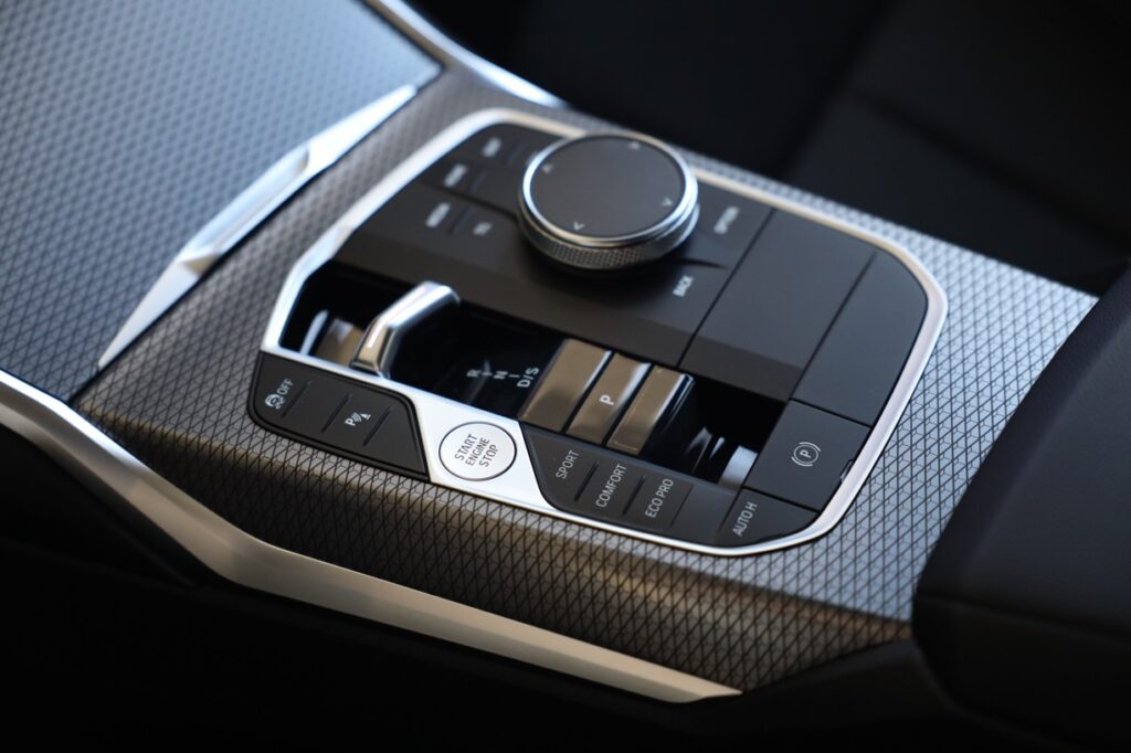 BMW 320d xDrive Sedan