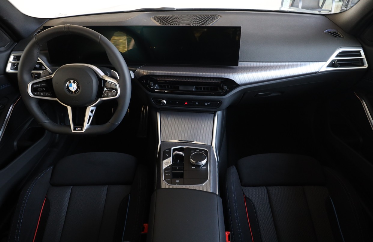 BMW 320d xDrive Sedan