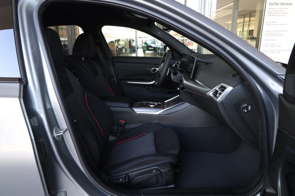 BMW 320d xDrive Sedan