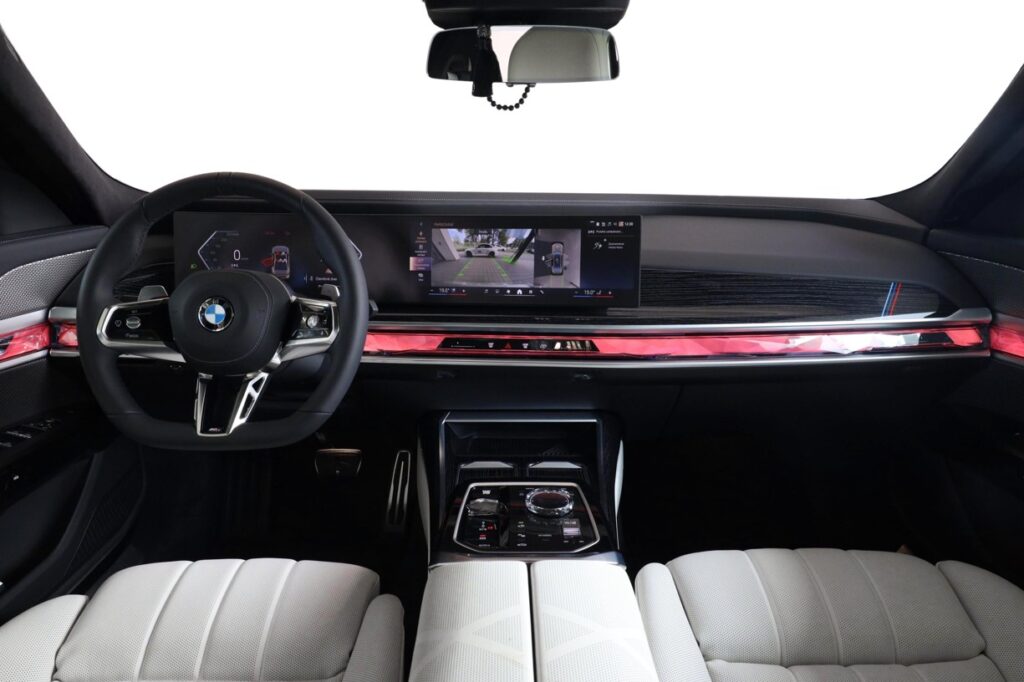 BMW 740d xDrive Sedan