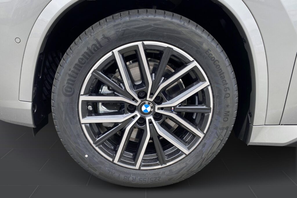 BMW X1 xDrive23i