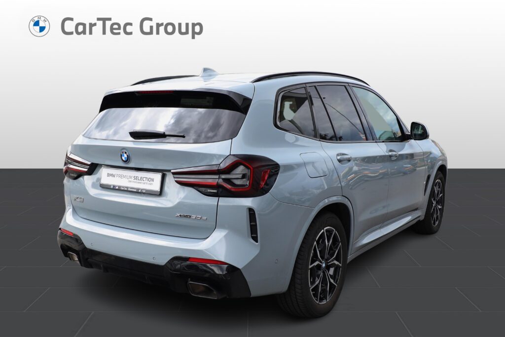 BMW X3 xDrive30e