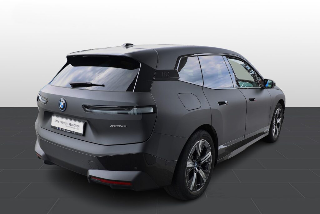 BMW iX xDrive40
