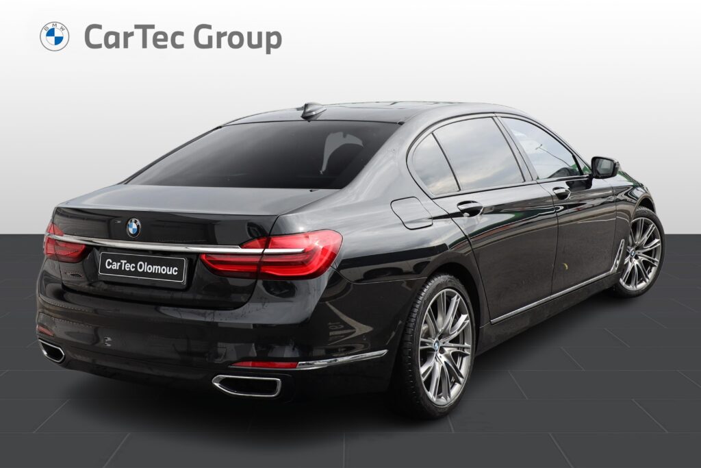 BMW 750Li xDrive