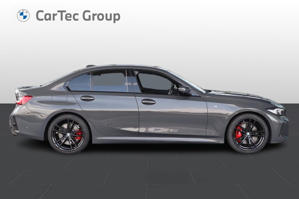 BMW 330d xDrive Sedan