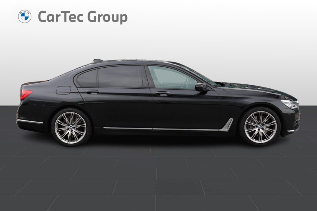 BMW 750Li xDrive